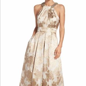 BNWT Eliza J Gown in Size 6 in Champagne